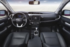 Toyota C-HR ir Hilux debiutas Ženevos automobilių parodoje 2016