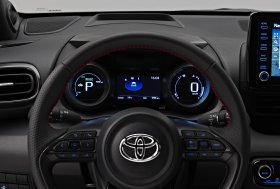 "Yaris GR Sport"