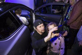 Kviestiniams svečiams pristatytas naujasis TOYOTA miesto visureigis