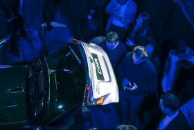 Kviestiniams svečiams pristatytas naujasis TOYOTA miesto visureigis