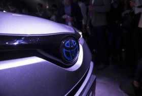Kviestiniams svečiams pristatytas naujasis TOYOTA miesto visureigis