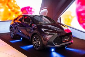 Pristatytas naujasis „Toyota C-HR“ modelis