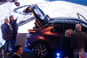 Pristatytas naujasis „Toyota C-HR“ modelis