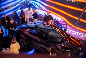 Pristatytas naujasis „Toyota C-HR“ modelis