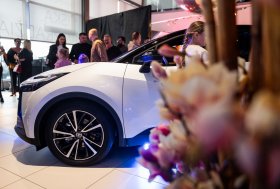 Pristatytas naujasis „Toyota C-HR“ modelis