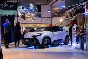 Pristatytas naujasis „Toyota C-HR“ modelis