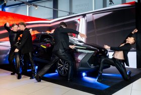 Pristatytas naujasis „Toyota C-HR“ modelis