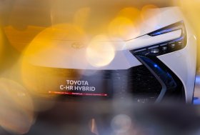 Pristatytas naujasis „Toyota C-HR“ modelis