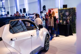 Pristatytas naujasis „Toyota C-HR“ modelis