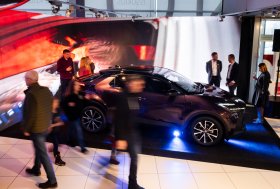 Pristatytas naujasis „Toyota C-HR“ modelis