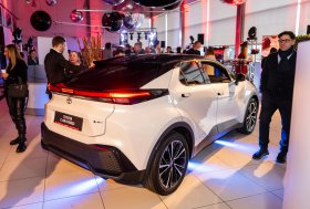 Pristatytas naujasis „Toyota C-HR“ modelis