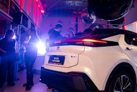 Pristatytas naujasis „Toyota C-HR“ modelis