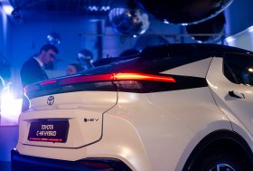 Pristatytas naujasis „Toyota C-HR“ modelis