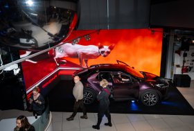 Pristatytas naujasis „Toyota C-HR“ modelis