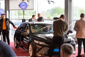 CAMRY pristatymas MOTOTOJA salone (FOTO galerija)