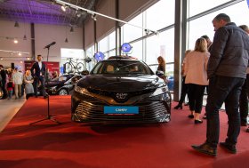 CAMRY pristatymas MOTOTOJA salone (FOTO galerija)
