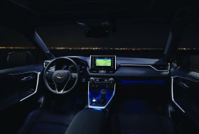 Naujasis TOYOTA RAV4