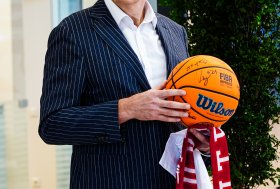 „Juventus“ komandos nariai vairuos „Toyota“ automobilius