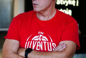 „Juventus“ komandos nariai vairuos „Toyota“ automobilius