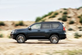 Frankfurto automobilių parodoje pristatytas naujasis TOYOTA LAND CRUISER