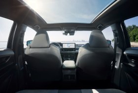 Naujasis elektromobilis Toyota C‑HR+ jau Lietuvoje