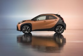 „Toyota“ Lietuvoje pristato naująjį „Aygo X Hybrid“