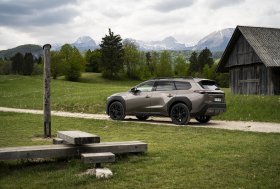 Elektrinis „Toyota bZ4X Touring“ atvyko į Mototoja saloną
