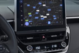 Atnaujintas „Corolla Cross“ – dar praktiškesnis automobilis šeimai