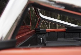 Nauja TOYOTA HILUX ANNIVERSARY EDITION versija