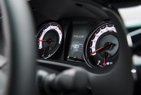 Nauja TOYOTA HILUX ANNIVERSARY EDITION versija