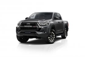 „Toyota“ pristatė naują „Hilux GR Sport“ – modelį, įkvėptą Dakaro ralio