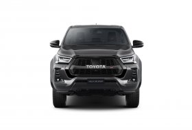 „Toyota“ pristatė naują „Hilux GR Sport“ – modelį, įkvėptą Dakaro ralio
