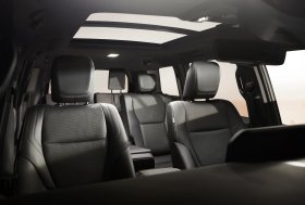 Naujasis „Land Cruiser“