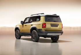 Grįžimas prie ištakų: visame pasaulyje pristatytas naujasis „Toyota Land Cruiser“