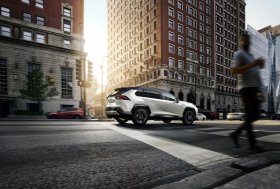 Naujasis TOYOTA RAV4
