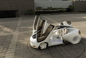 Ateitis jau čia. TOYOTA pristatė naująjį ateities automobilį - TOYOTA Concept-i