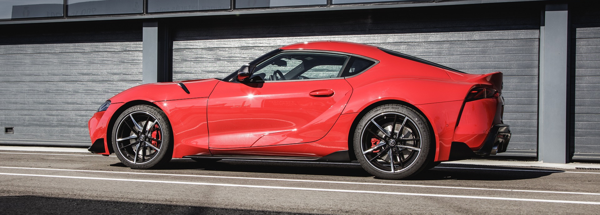 Toyota GR SUPRA laimėjo prestižinį Vokietijos „Auksinio vairo" apdovanojimą