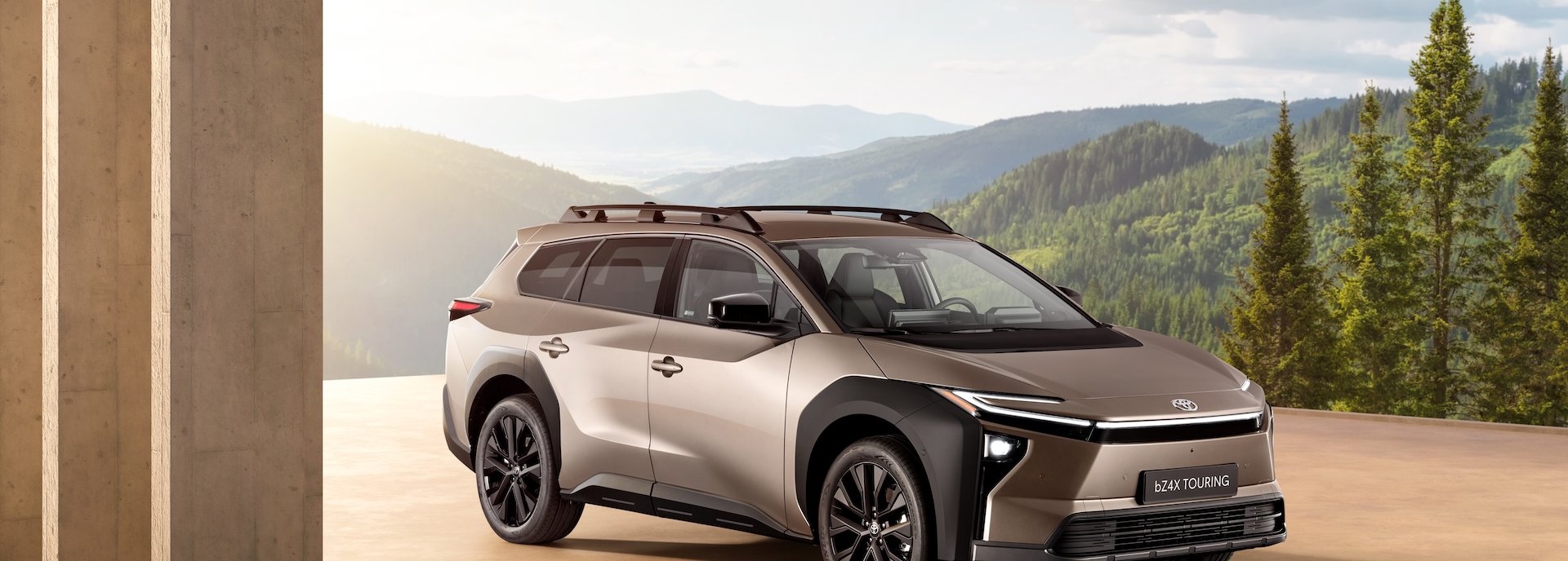 „Toyota bZ4X Touring“ – elektrinis SUV aktyviam gyvenimo būdui