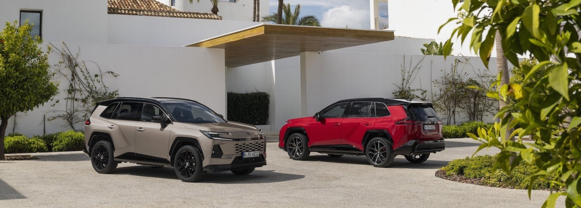 Naujos eros pradžia: šeštosios kartos Toyota RAV4 jau Lietuvoje