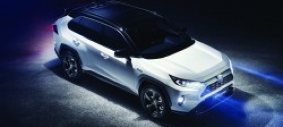 Naujasis TOYOTA RAV4