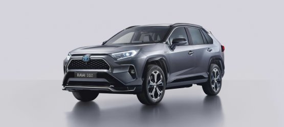 "Toyota" pristato naują "RAV4" serijos flagmaną RAV4 Plug-in Hybrid