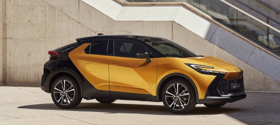 Skelbiama ribota galimybė iš anksto rezervuoti naująjį „Toyota C-HR“