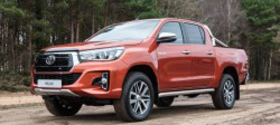 Nauja TOYOTA HILUX ANNIVERSARY EDITION versija